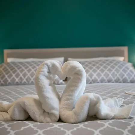 La Madonnina Guest house *
