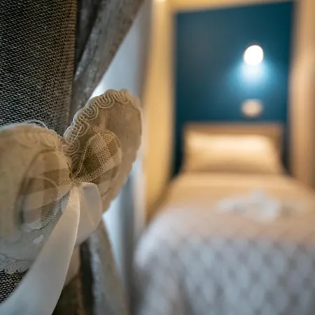 La Madonnina Guest house