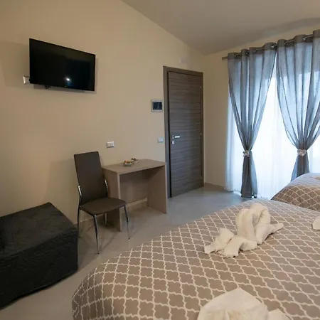 Pensión La Madonnina Nicosia